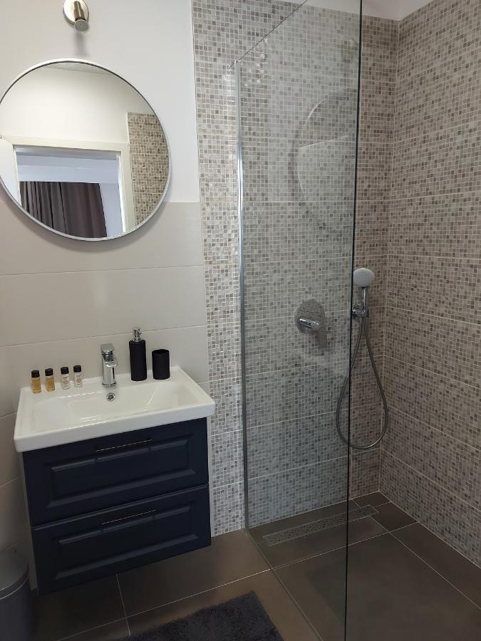 Apartment Da Vita Ровин Екстериор снимка