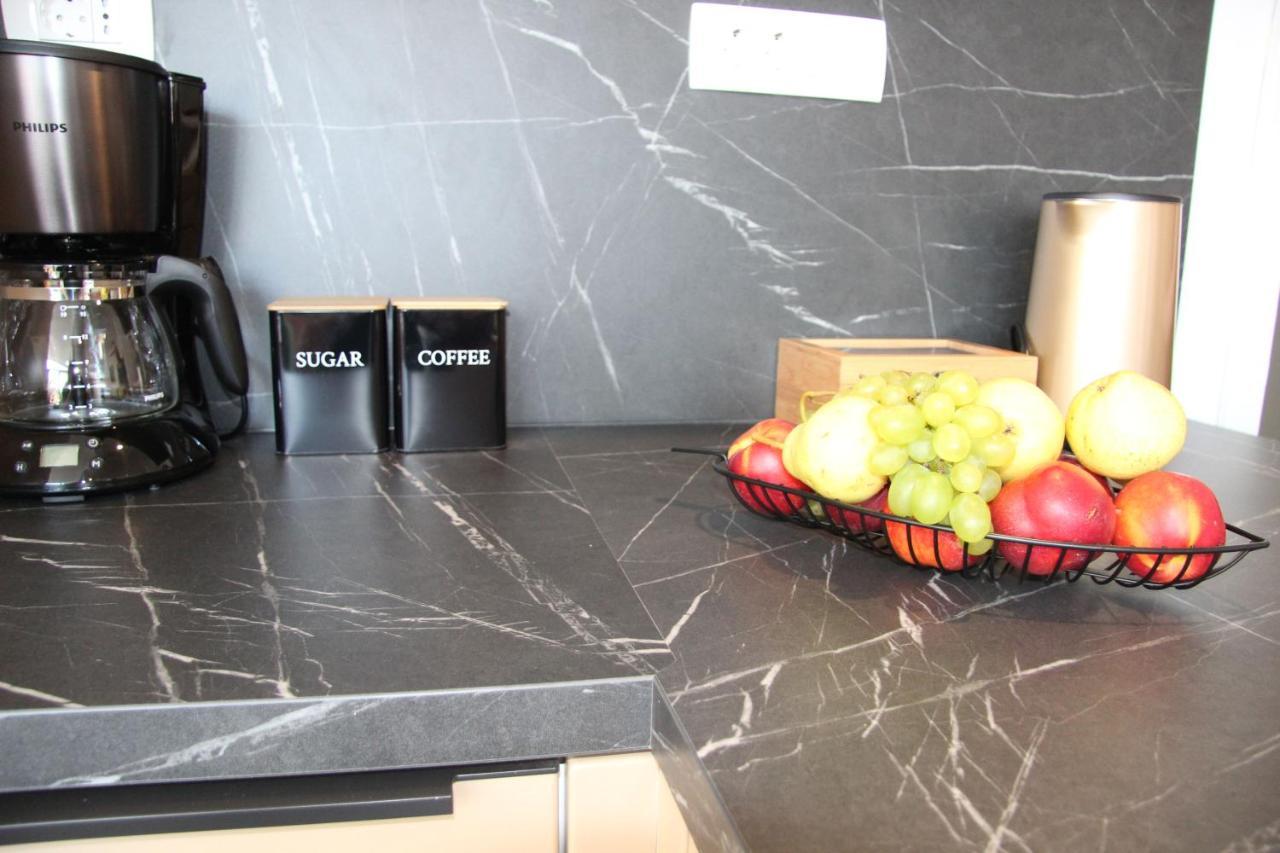 Apartment Da Vita Ровин Екстериор снимка